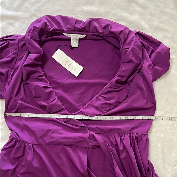 Diane Von Furstenberg Vibrant Magenta Mini Dress - Picture 11 of 13